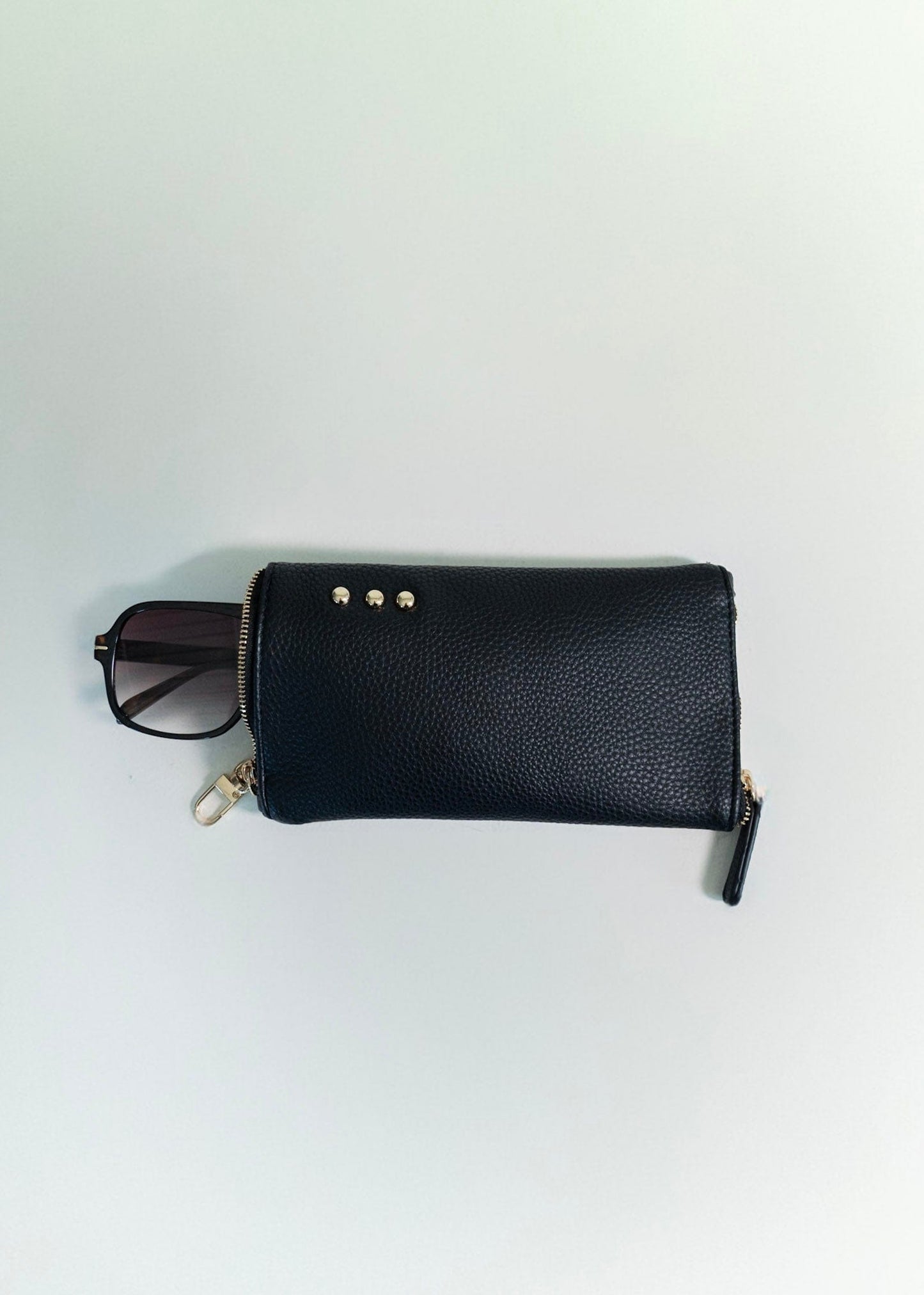 DUAL LUXE GLASSES CASE 2 - IN - 1 VEGAN LEATHER HOLDER FOR SUNNIES AND READERS - Love Marlow