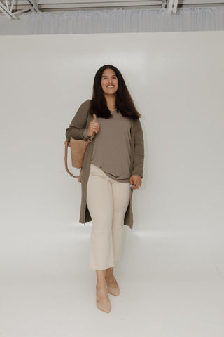 DUSTER CARDIGAN WITH VERTICAL RIBBING IN SOFT ARMY - Love Marlow
