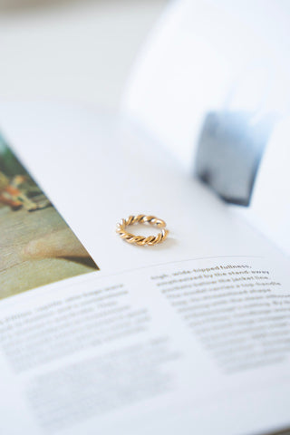 ELENA LARGE EAR CUFF - Love Marlow