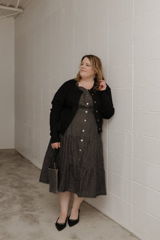 ESSENTIAL BUTTON FRONT CARDIGAN IN BLACK - Love Marlow