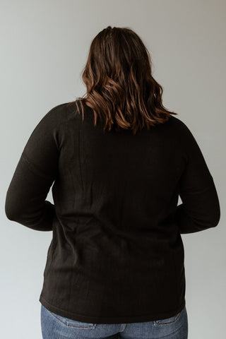 ESSENTIAL CREW NECK SWEATER WITH POCKETS IN BLACK - Love Marlow