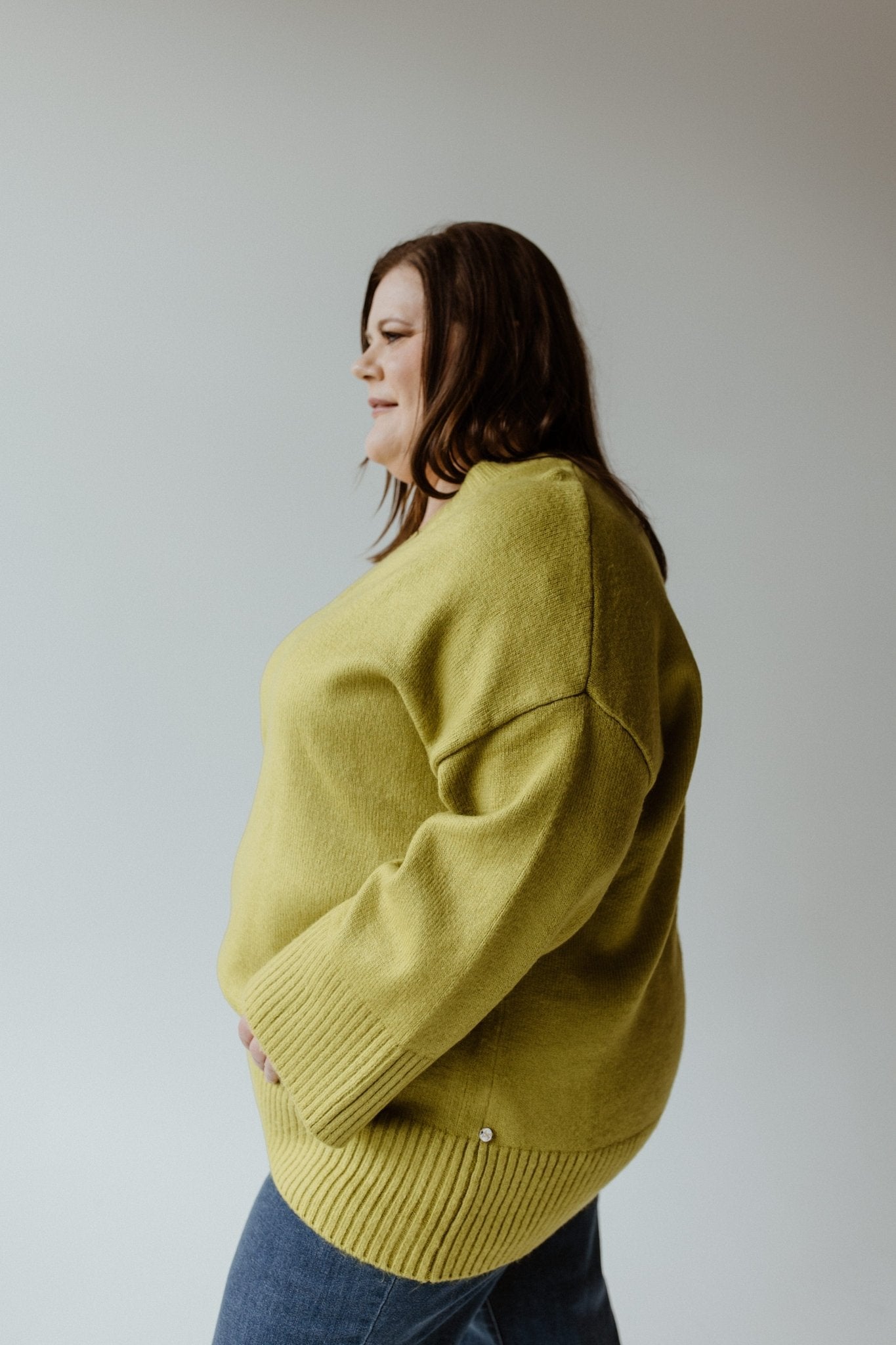 ESSENTIAL DOLMAN SWEATER IN OLIVE LEAF - Love Marlow