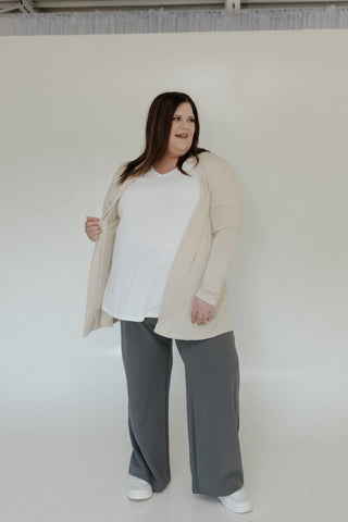 ESSENTIAL LIGHTWEIGHT LONG - SLEEVED CARDIGAN IN BLEACHED SANDS - Love Marlow