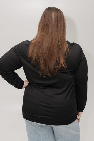 ESSENTIAL LONG SLEEVE SCOOP NECK TEE IN BLACK - Love Marlow