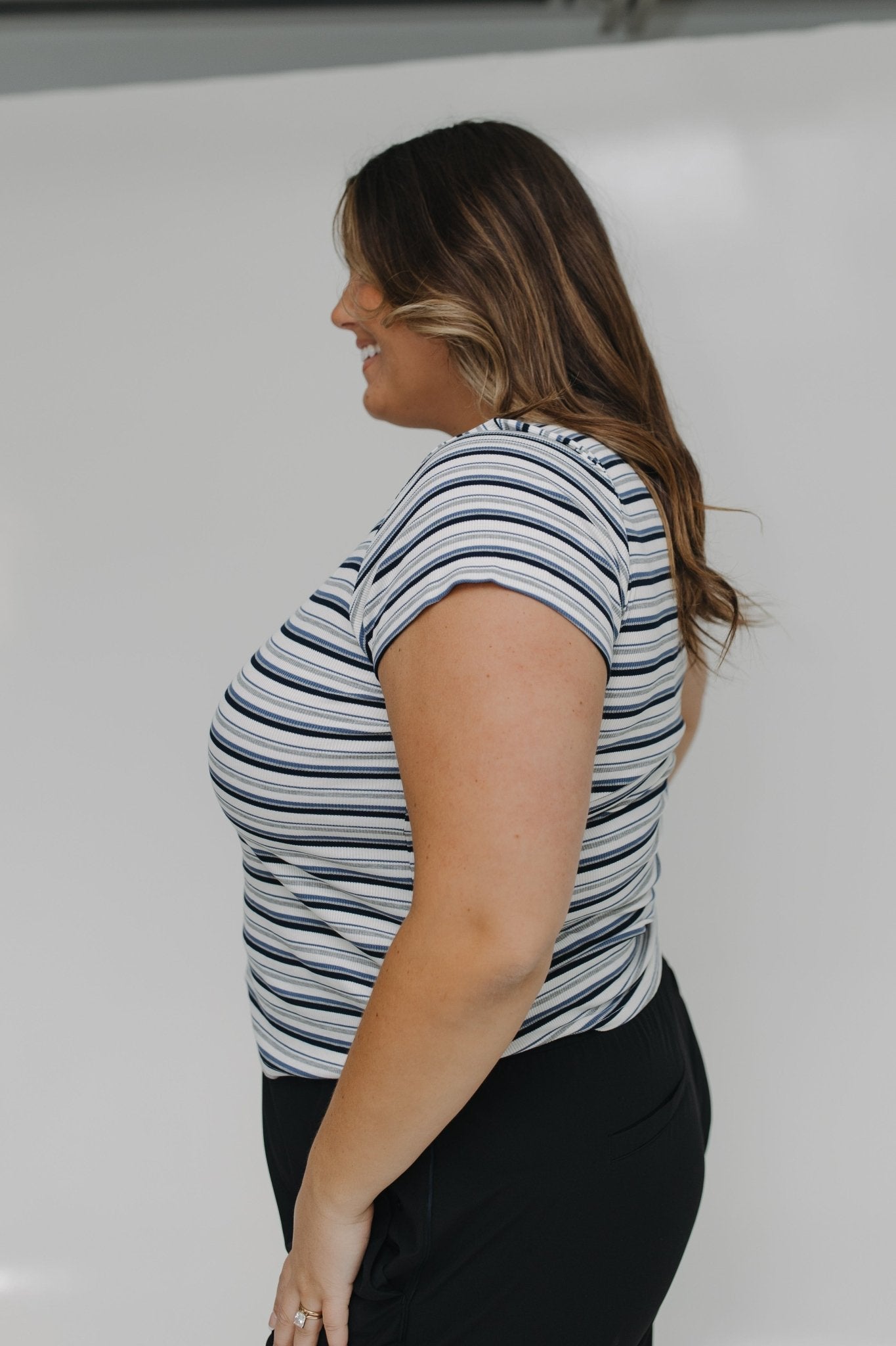 ESSENTIAL SHORT SLEEVE RIBBED CREW NECK TEE IN RETRO STRIPES - Love Marlow