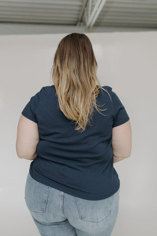 ESSENTIAL SHORT SLEEVE RIBBED CREW NECK TEE IN STARRY - Love Marlow