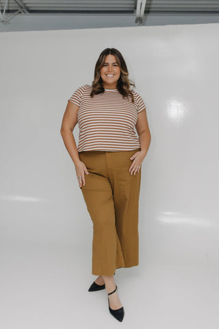 ESSENTIAL SHORT SLEEVE STRIPED CREW NECK TEE IN CACTUS - Love Marlow