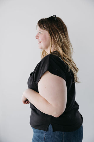 ESSENTIAL SLUB TEE WITH POCKET IN BLACK - Love Marlow