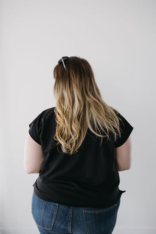 ESSENTIAL SLUB TEE WITH POCKET IN BLACK - Love Marlow