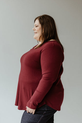 ESSENTIAL V - NECK LONG - SLEEVED TEE IN CUT RUBY - Love Marlow