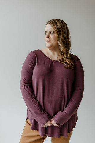 ESSENTIAL V - NECK LONG - SLEEVED TEE IN FROSTED EGGPLANT - Love Marlow