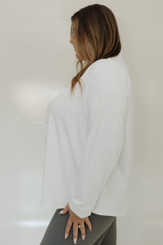 ESSENTIAL WRINKLE - FREE BUTTON - UP BLOUSE IN ECRU - Love Marlow