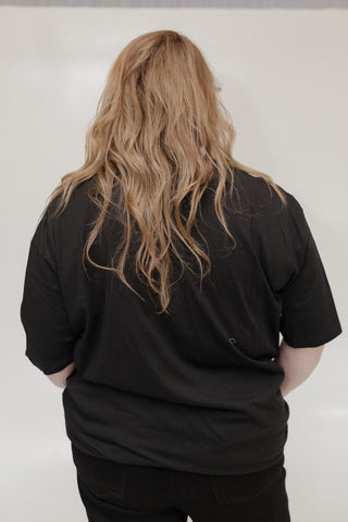 "FARM FRESH PUMPKINS" GRAPHIC TEE IN BLACK - Love Marlow