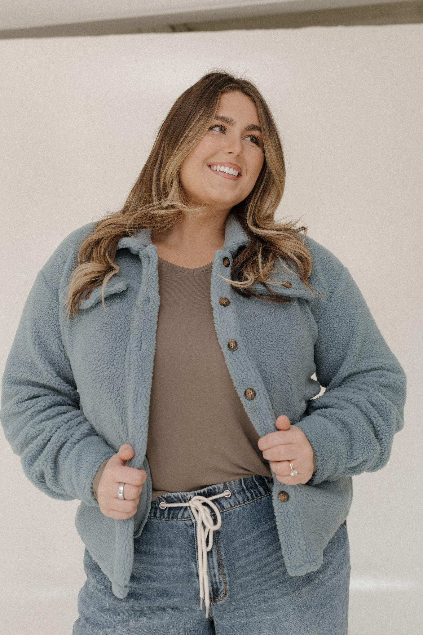 FAUX FUR SHACKET IN WINTER LAKESIDE - Love Marlow