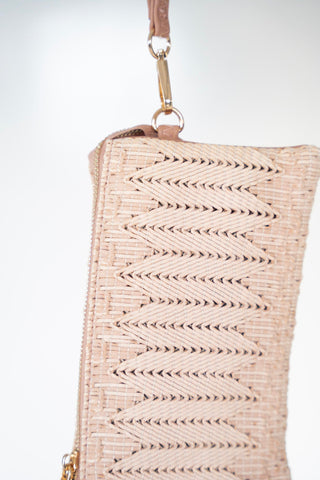 FAUX LEATHER WOVEN CLUTCH IN MAUVE - Love Marlow