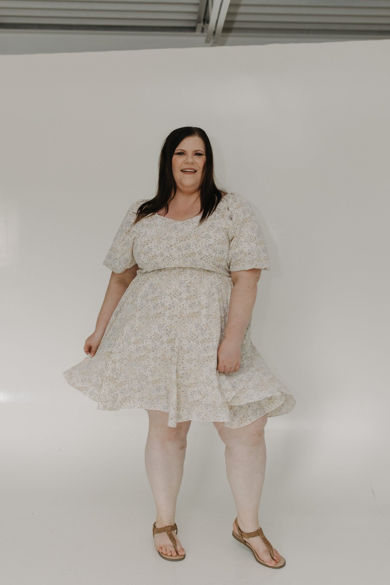 FEMININE FLORAL PUFF SLEEVE DRESS IN VINTAGE SPRING - Love Marlow