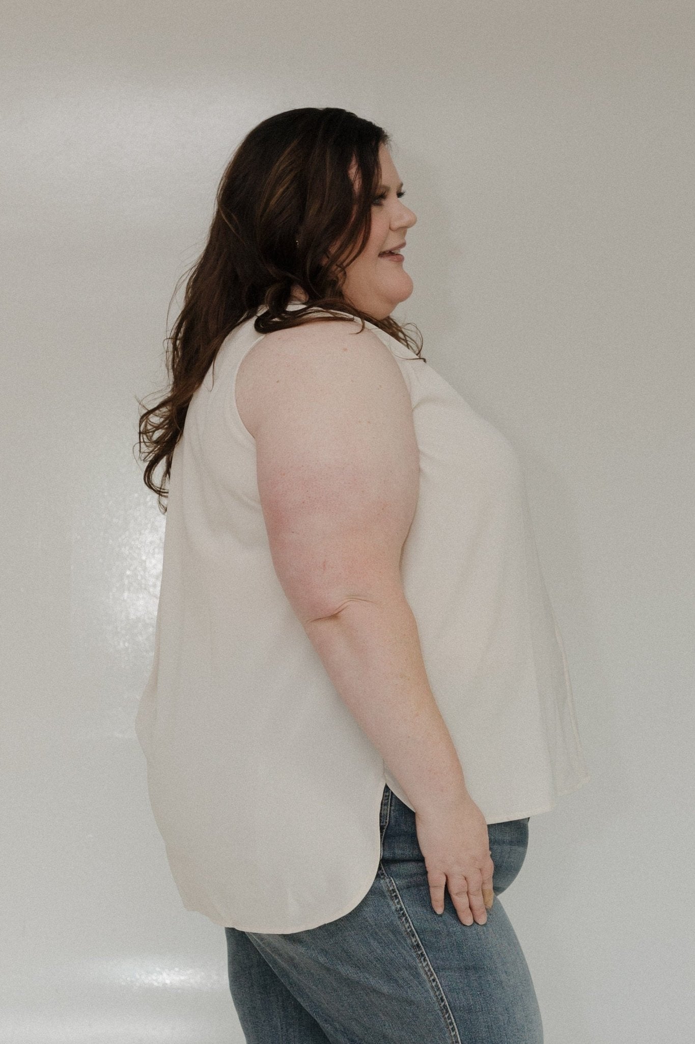 FLOWY SLEEVELESS BLOUSE WITH PINTUCK BACK DETAIL IN SAND - Love Marlow