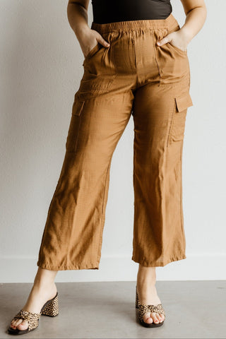 FLOWY WIDE LEG CARGO PANTS IN URBAN BRONZE - Love Marlow