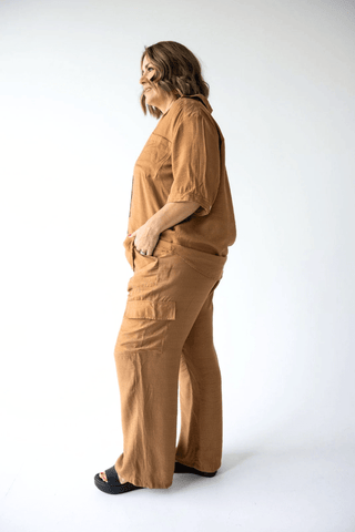 FLOWY WIDE LEG CARGO PANTS IN URBAN BRONZE - Love Marlow