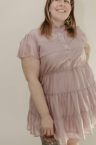 FLUTTER SLEEVE BUTTON FRONT DRESS IN ORCHID - Love Marlow