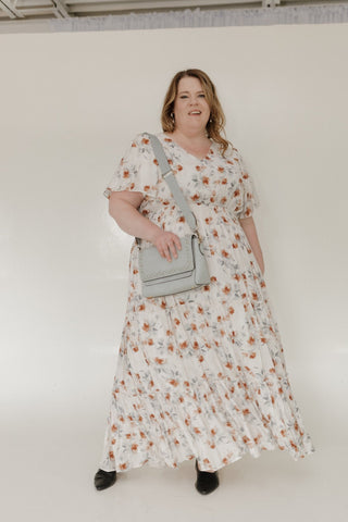 FLUTTER SLEEVE SOFT WATERCOLOR DRESS WITH TIERED SKIRT - Love Marlow