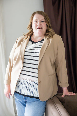 Flutter Sleeve Sweater – Ivory & Black - Love Marlow