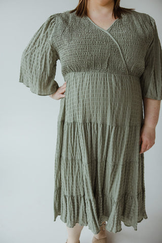 FLUTTER SLEEVE TEXTURED MIDI - LENGTH DRESS - Love Marlow