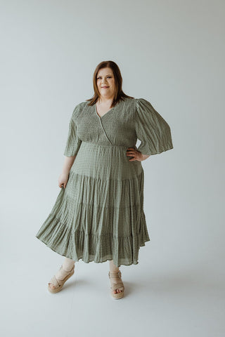 FLUTTER SLEEVE TEXTURED MIDI - LENGTH DRESS - Love Marlow