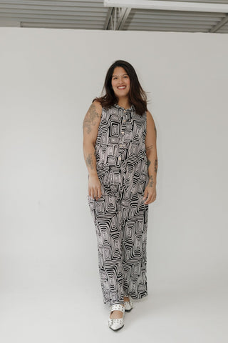 Geometric Chic Pleated Wide - Leg Pants - Love Marlow