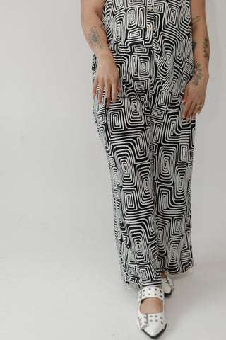Geometric Chic Pleated Wide - Leg Pants - Love Marlow