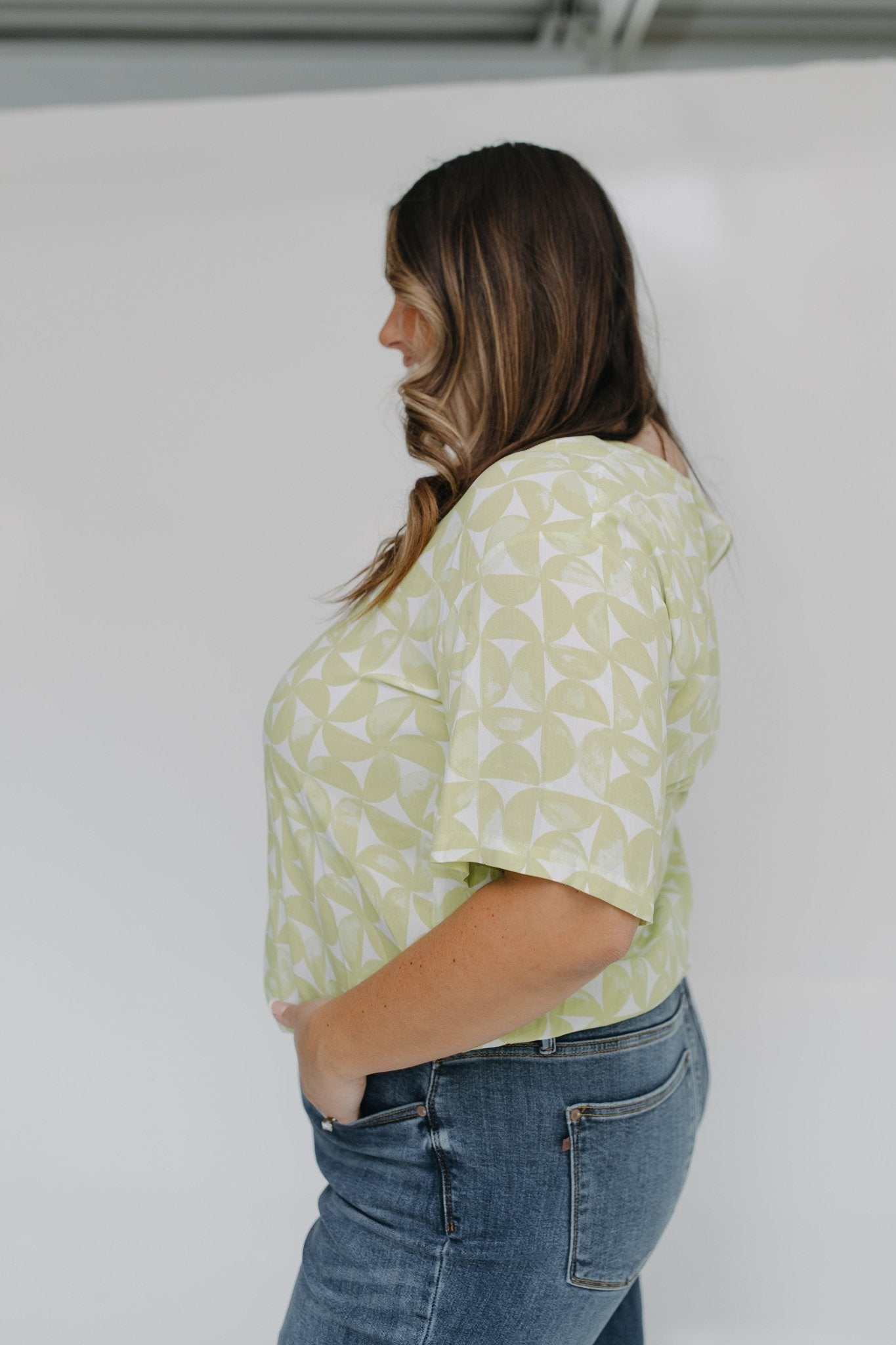 GEOMETRIC PRINT BLOUSE WITH TIE DETAIL IN LIMA - Love Marlow