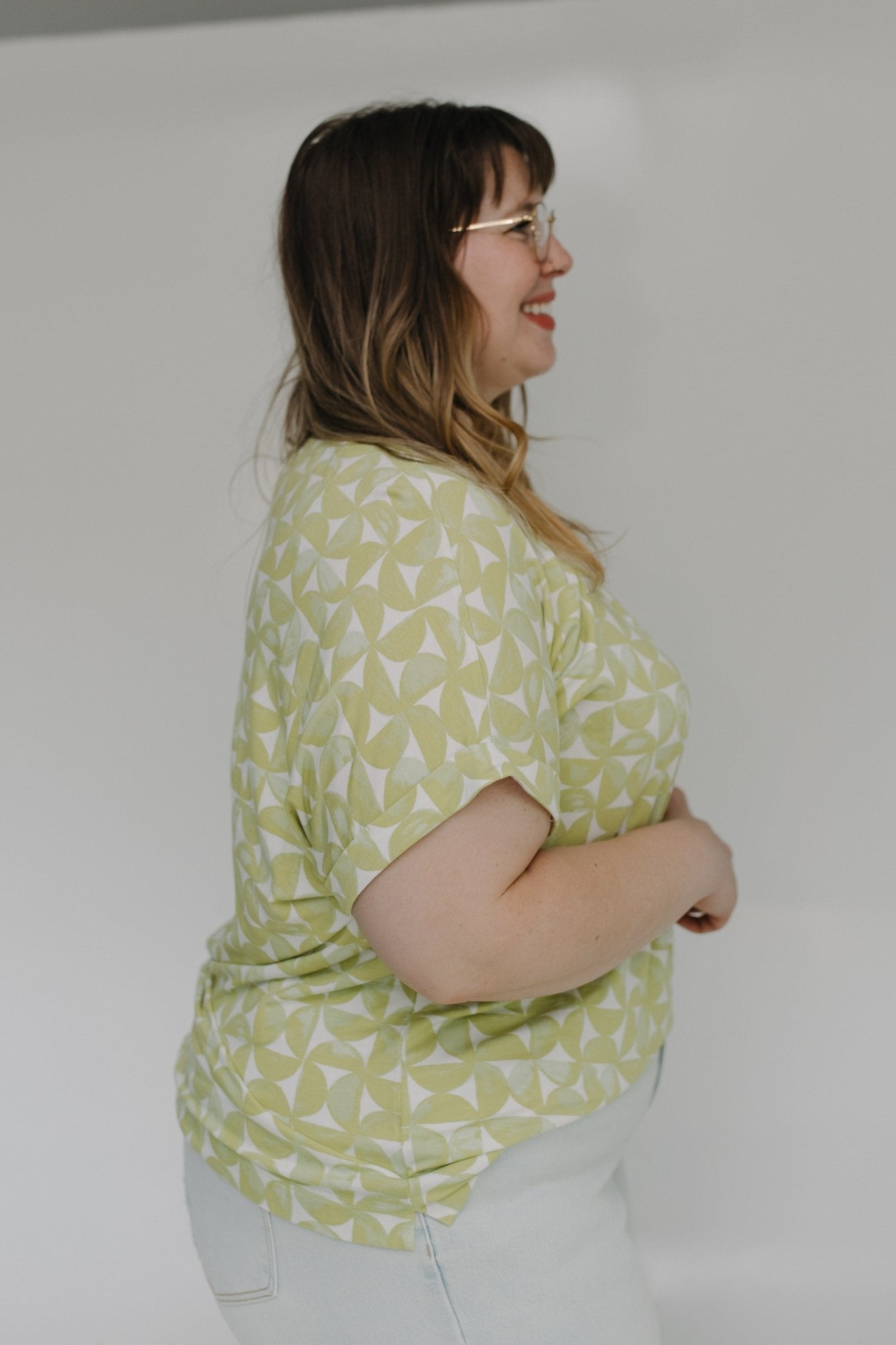 GEOMETRIC PRINT PLEATED CREW NECK BLOUSE IN LIMA - Love Marlow