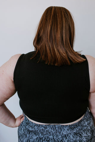 HALTER NECK RIBBED BRALETTE - Love Marlow