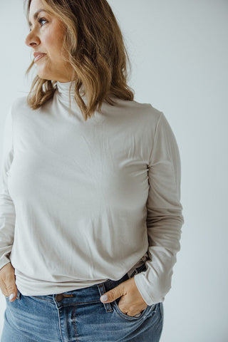 JERSEY KNIT LONG - SLEEVE TURTLENECK IN CREAM - Love Marlow