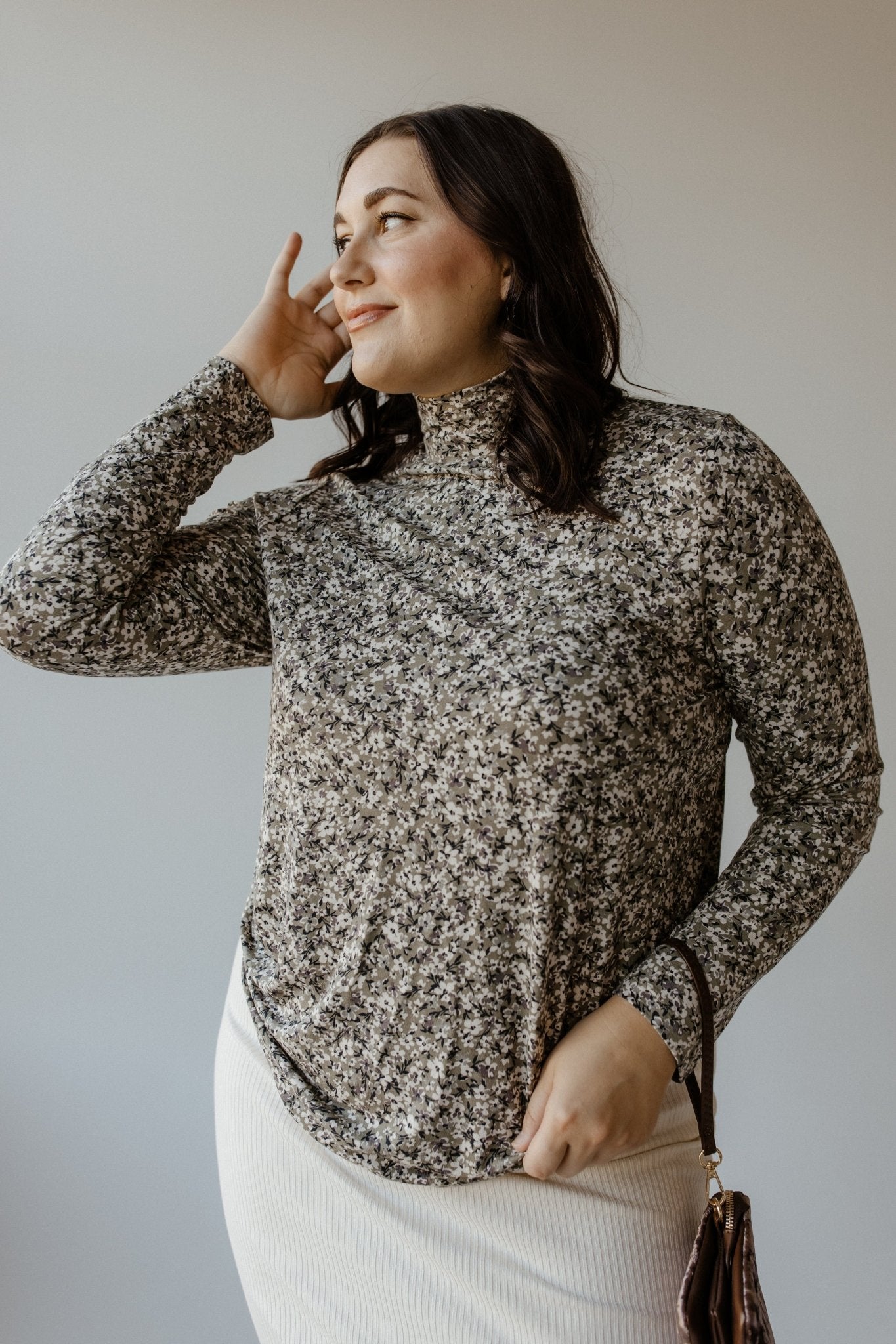 JERSEY KNIT LONG - SLEEVE TURTLENECK IN FLORAL PRINT - Love Marlow