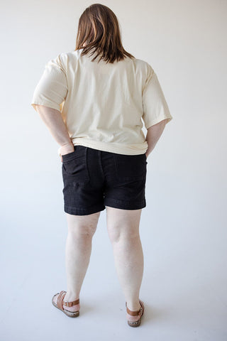 JUDY BLUE BUTTON FLY SHORTS WITH UTILITY POCKETS IN BLACK - Love Marlow