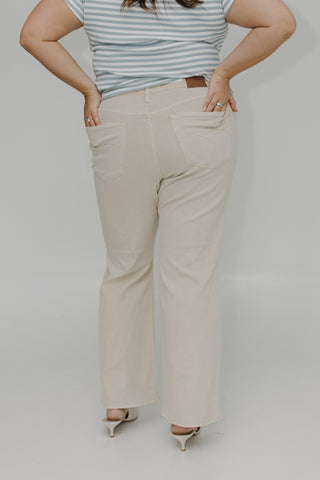JUDY BLUE HIGH WAIST 90S STRAIGHT LEG WITH DESTROYED KNEES IN EARTHLY IVORY - Love Marlow