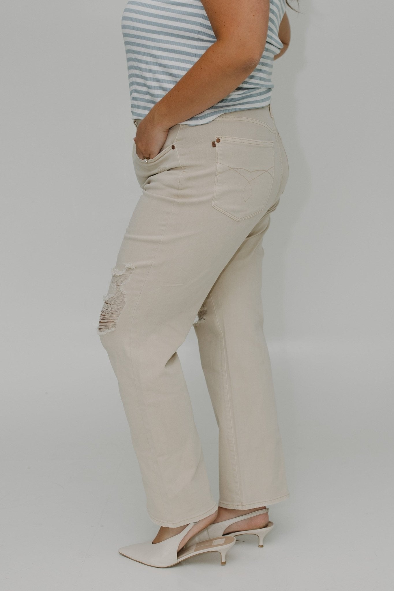 JUDY BLUE HIGH WAIST 90S STRAIGHT LEG WITH DESTROYED KNEES IN EARTHLY IVORY - Love Marlow