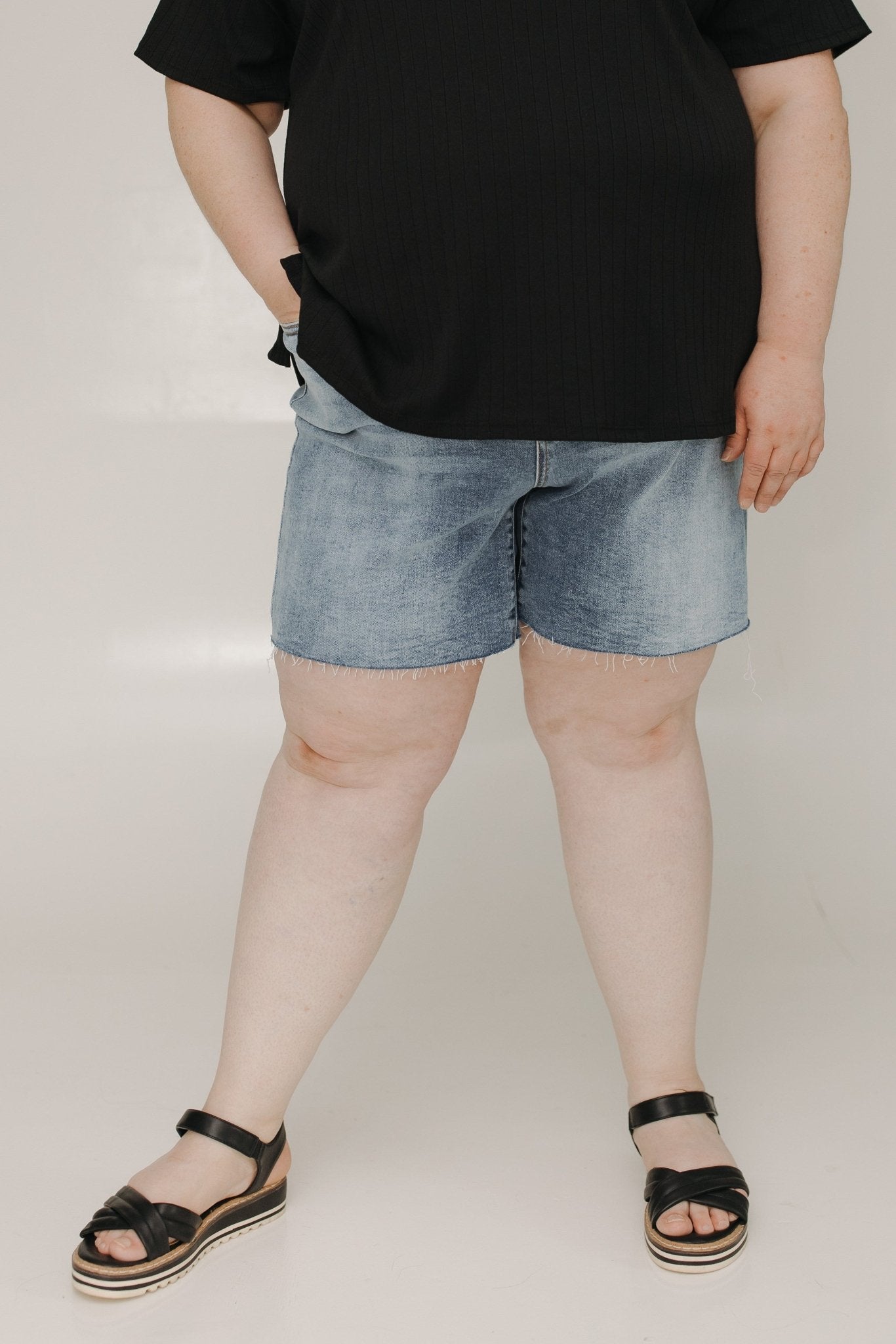 JUDY BLUE HIGH - WAIST CUT OFF SHORTS IN MEDIUM WASH - Love Marlow