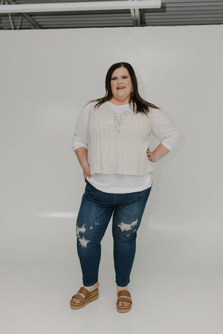 JUDY BLUE HIGH WAIST DESTROYED BOYFRIEND JEAN WITH ZIGZAG BUTTON FLY - Love Marlow