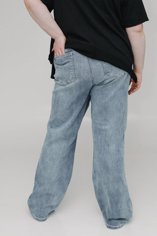 JUDY BLUE HIGH WAIST NON - DISTRESSED STRAIGHT LEG JEAN - Love Marlow
