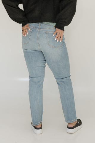 JUDY BLUE HIGH WAIST STRAIGHT LEG JEANS IN LIGHT MEDIUM WASH - Love Marlow