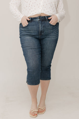Judy Blue High Waist Tummy Control Capri – Dark Wash - Love Marlow
