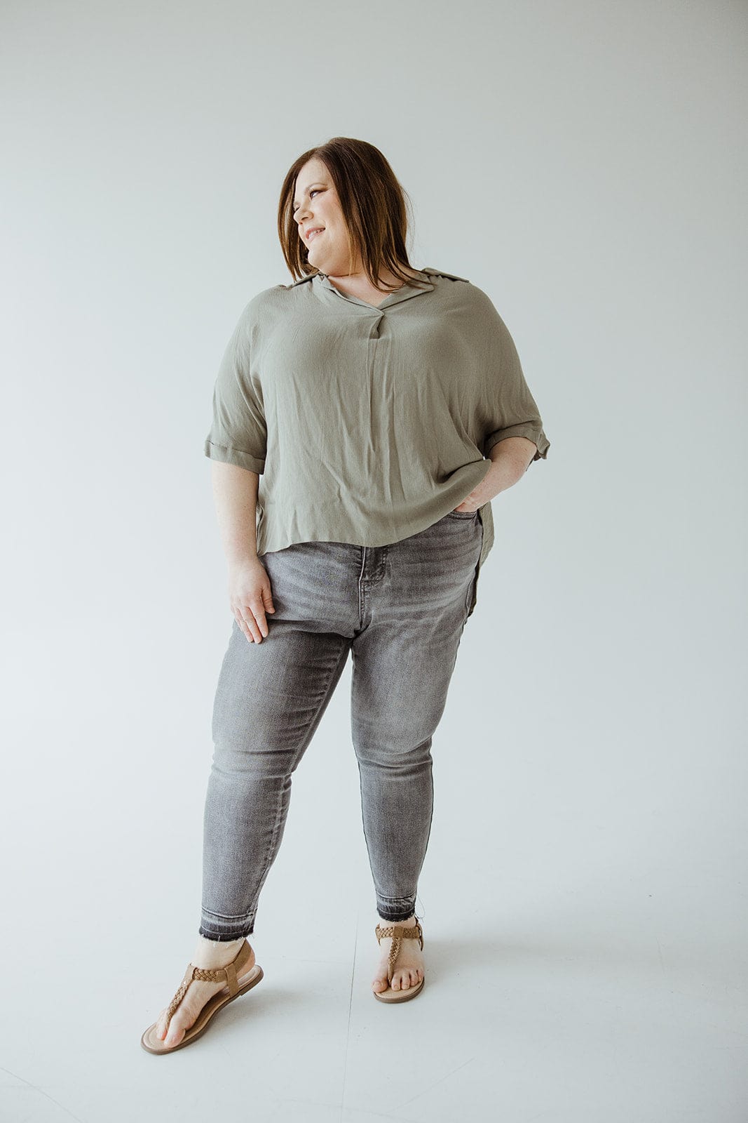 JUDY BLUE HIGH - WAIST TUMMY CONTROL JEANS IN WASHED GREY - Love Marlow