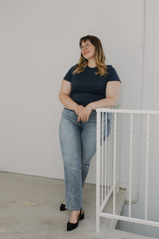 JUDY BLUE HIGH WAIST VINTAGE LOOK 90S STRAIGHT LEG IN LIGHT MEDIUM WASH - Love Marlow