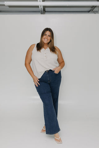 JUDY BLUE HIGH - WAISTED NON - DISTRESSED WIDE LEG IN VINTAGE MEDIUM WASH - Love Marlow