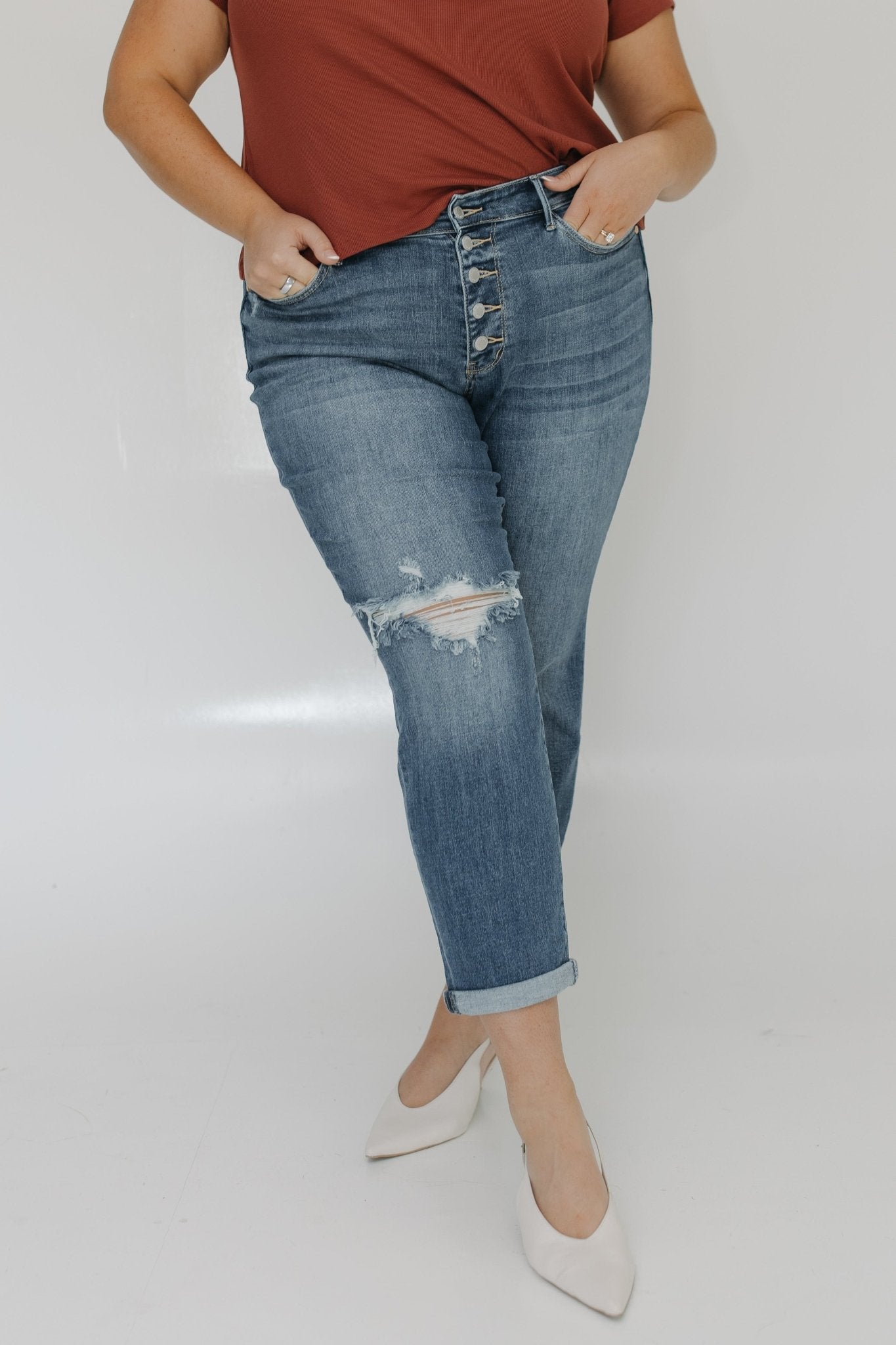 JUDY BLUE MID - RISE BUTTON FLY DESTROYED BOYFRIEND JEANS - Love Marlow