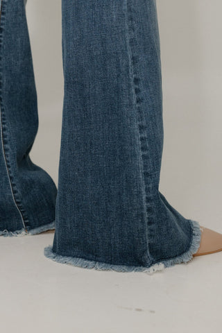 JUDY BLUE MID - RISE DESTROYED FLARE WITH BUTTON - FLY - Love Marlow