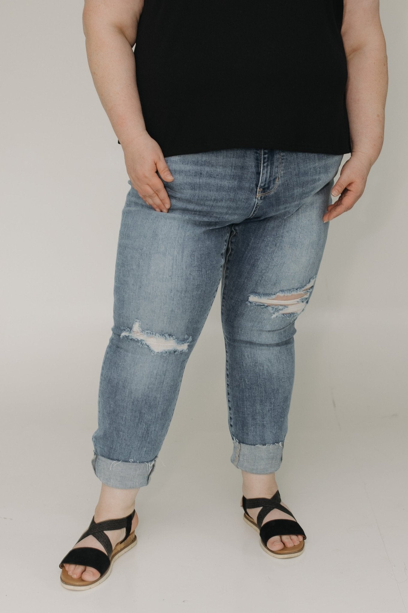 JUDY BLUE MID - RISE DESTROYED KNEES SKINNY JEAN WITH CUFF - Love Marlow