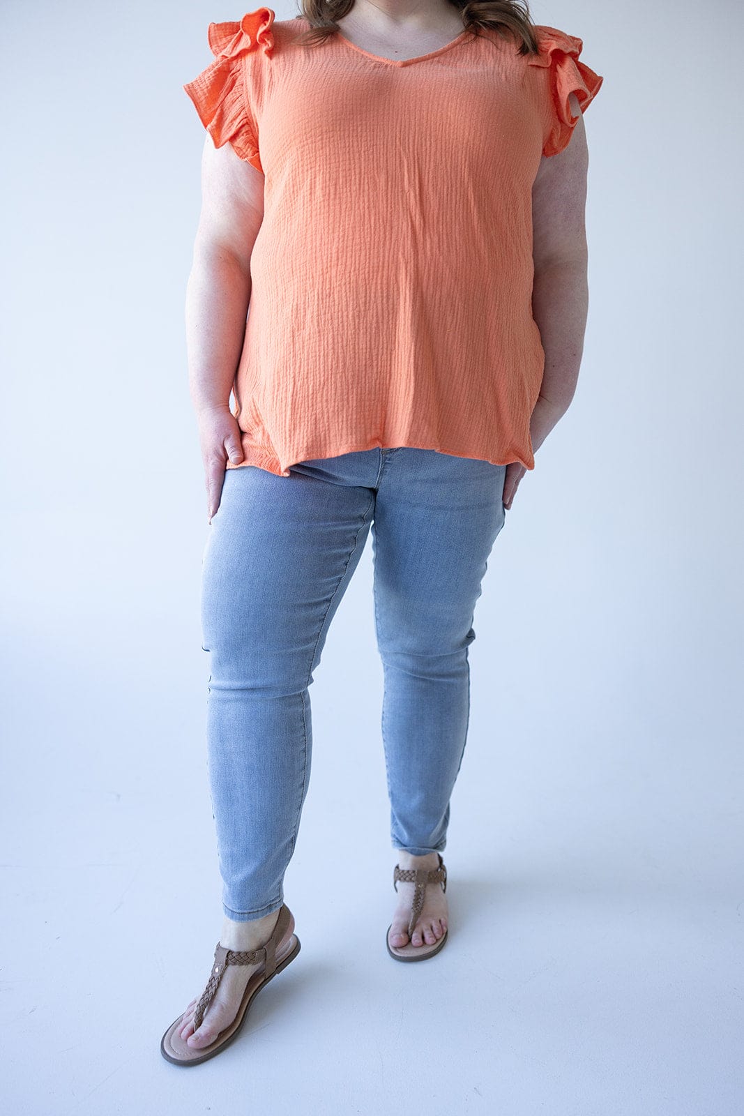 JUDY BLUE MID - RISE LIGHT WASH PULL - ON NON - DISTRESSED SKINNY JEGGING - 20, 22 - Love Marlow